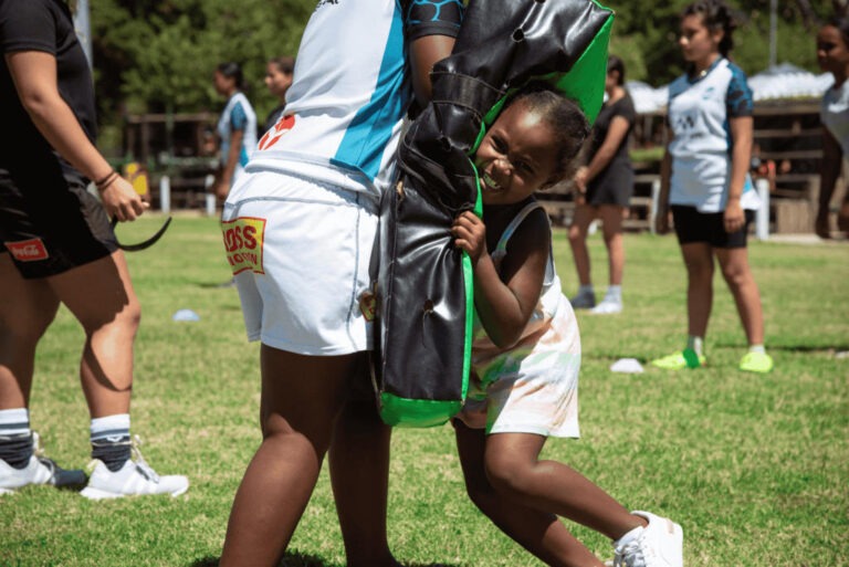 Girls Rugby Mini's Training