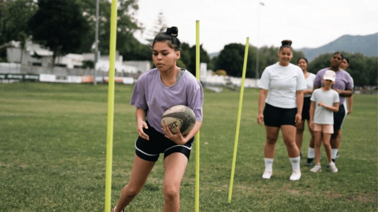 Girls Rugby Youth Training